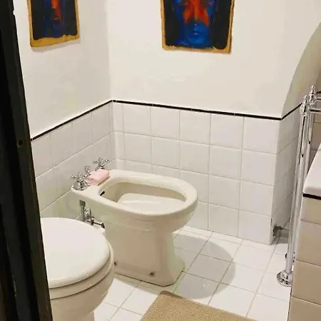 Loft Ingresso Independente Zona San Lorenzo Rom
